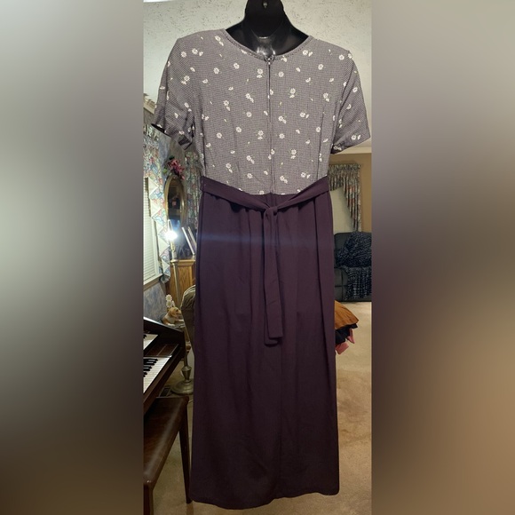 Stacey! Brand Maxi Short-Sleeved Dress - Size 14 Misses - Picture 5 of 8